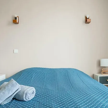 Le Terminus Apartment *